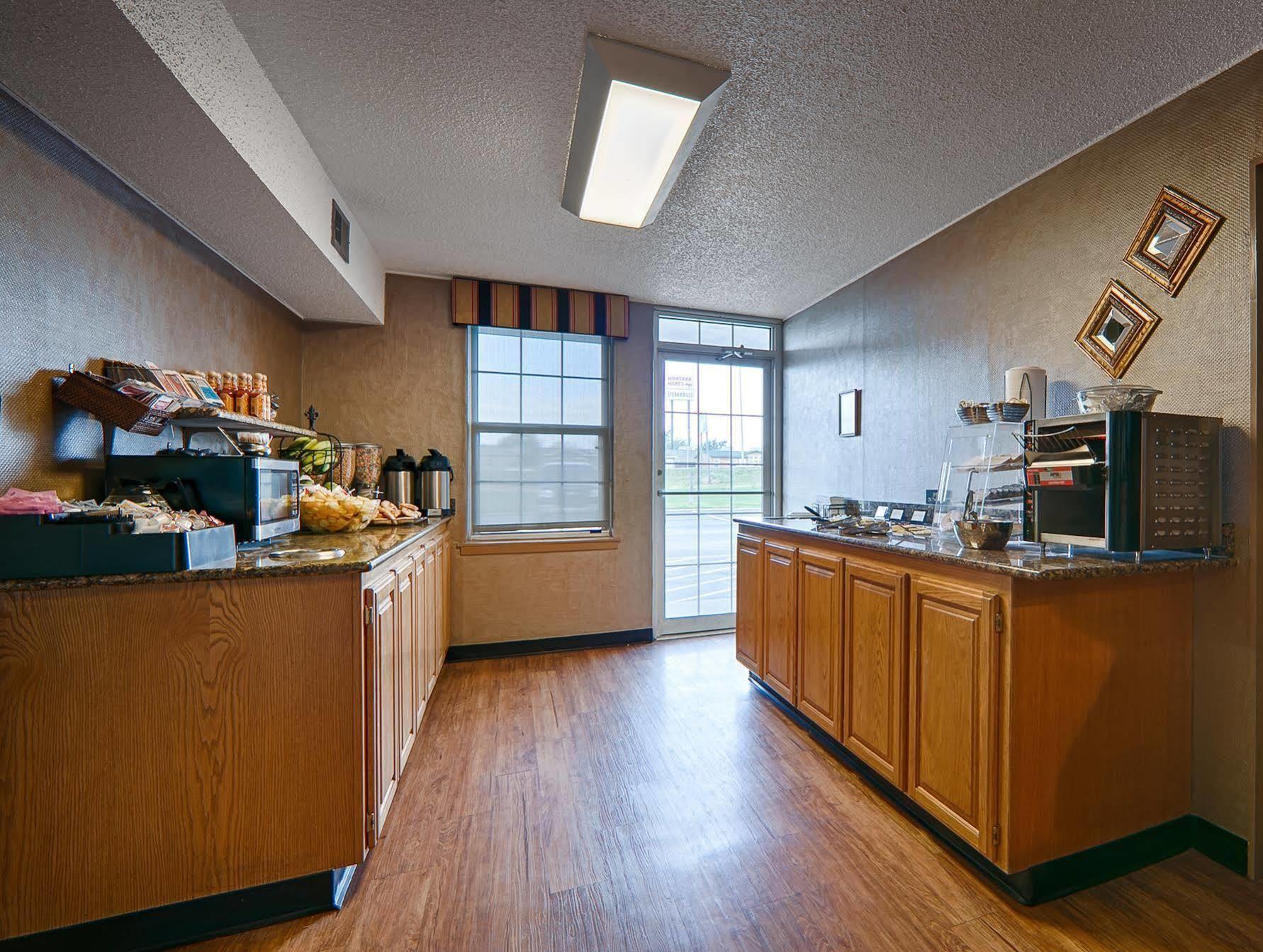 Best Western El Reno Exterior photo