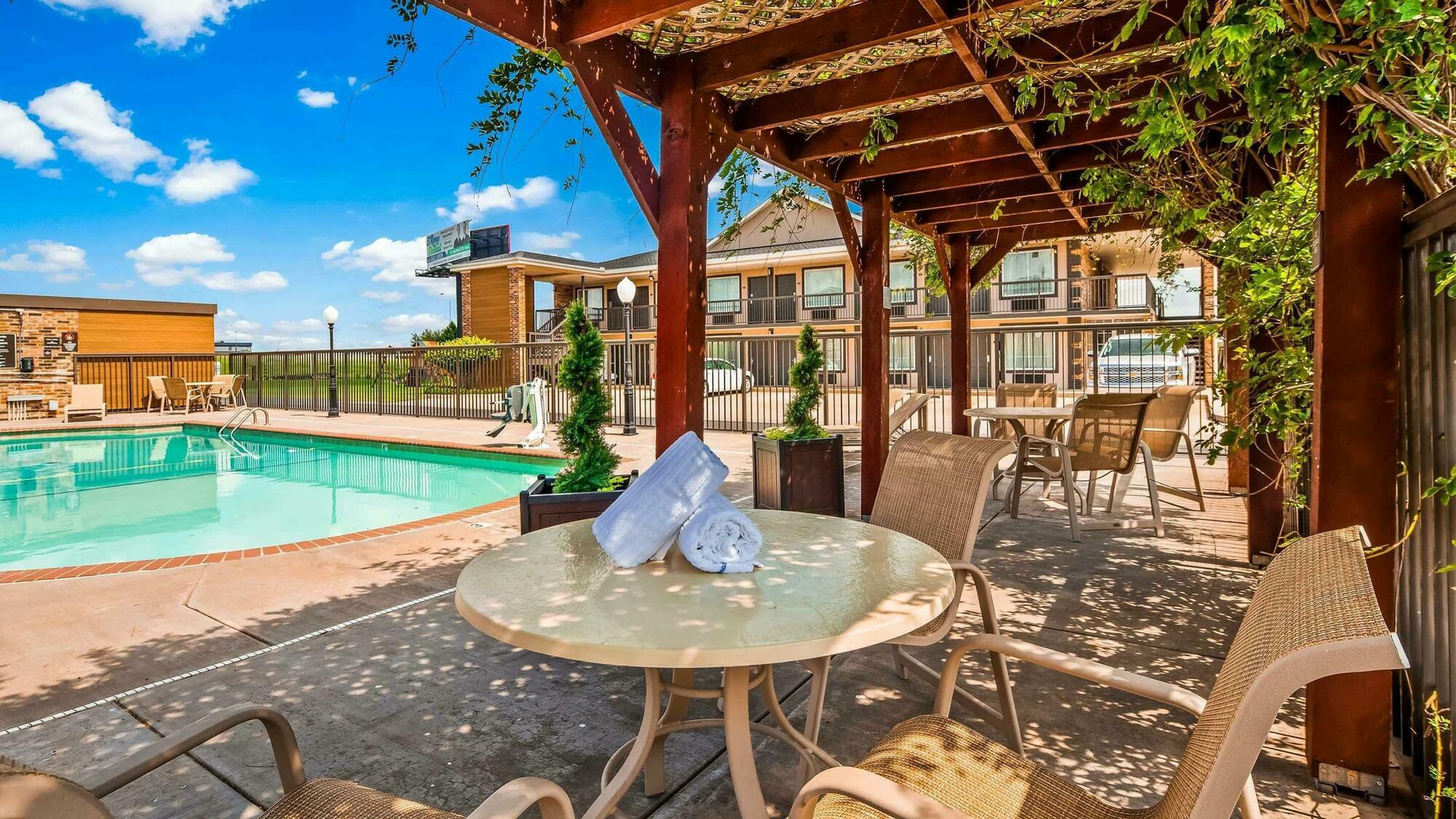 Best Western El Reno Exterior photo